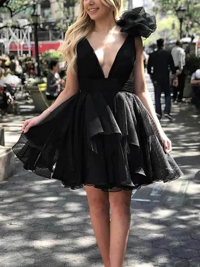 A-line V-neck Tulle Short/Mini Homecoming Dresses With Ruffles #Favs020110369