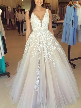 Ball Gown V-neck Tulle Floor-length Beading Prom Dresses #Favs020102479 Ball Gown V-neck Tulle Floor-length Beading Prom Dresses #Favs020102479