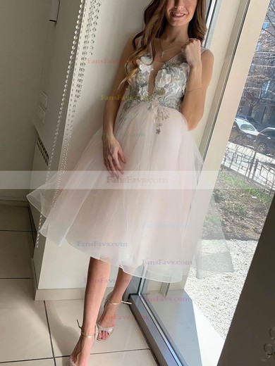 A-line V-neck Lace Tulle Knee-length Short Prom Dresses With Appliques Lace #Favs020020111484