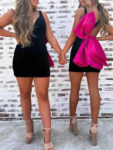 Sheath/Column V-neck Velvet Short/Mini Short Prom Dresses With Bow #Favs020020110792