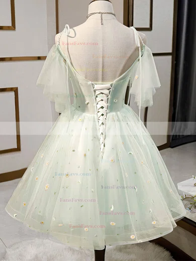 A-line V-neck Tulle Knee-length Short Prom Dresses With Flower(s) #Favs020020110154