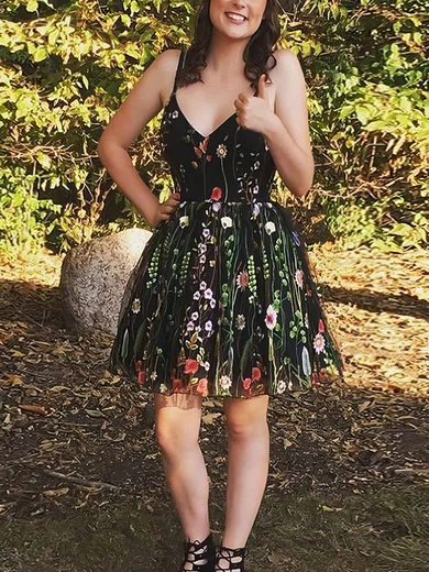 A-line V-neck Lace Tulle Short/Mini Short Prom Dresses With Appliques Lace #Favs020020110527