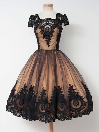 Ball Gown Square Neckline Tulle Knee-length Appliques Lace Short Prom Dresses #Favs020102564 Ball Gown Square Neckline Tulle Knee-length Appliques Lace Short Prom Dresses #Favs020102564