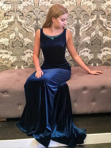 Sheath/Column Scoop Neck Velvet Sweep Train Beading Prom Dresses #Favs020106151