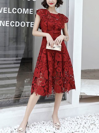 A-line Scoop Neck Lace Knee-length Homecoming Dresses With Lace Pockets #Favs020108943 A-line Scoop Neck Lace Knee-length Homecoming Dresses With Lace Pockets #Favs020108943