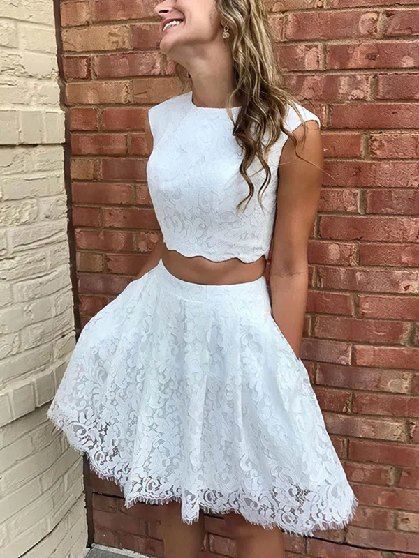 A-line Scoop Neck Lace Short/Mini Homecoming Dresses With Pockets #Favs020109037