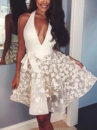 A-line Halter Tulle Stretch Crepe Short/Mini Homecoming Dresses With Lace Appliques Lace Bow #Favs020109075 A-line Halter Tulle Stretch Crepe Short/Mini Homecoming Dresses With Lace Appliques Lace Bow #Favs020109075