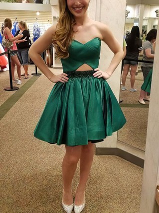 A-line Sweetheart Silk-like Satin Short/Mini Homecoming Dresses With Beading #Favs020109298 A-line Sweetheart Silk-like Satin Short/Mini Homecoming Dresses With Beading #Favs020109298