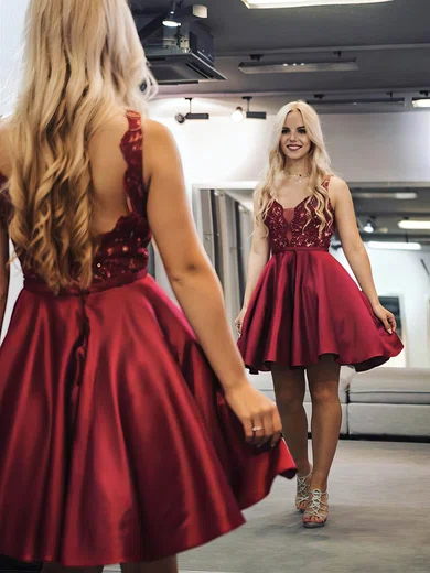 A-line V-neck Satin Short/Mini Homecoming Dresses With Beading Appliques Lace #Favs020109365