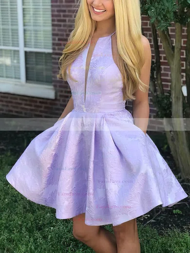 A-line Scoop Neck Satin Short/Mini Homecoming Dresses With Appliques Lace #Favs020110550