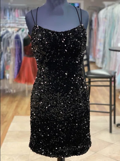 Sheath/Column Scoop Neck Sequined Short/Mini Homecoming Dresses #Favs020109853