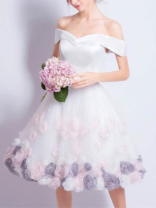 A-line Off-the-shoulder Tulle Knee-length Homecoming Dresses With Flower(s) #Favs020110022 A-line Off-the-shoulder Tulle Knee-length Homecoming Dresses With Flower(s) #Favs020110022