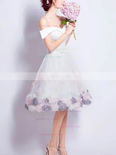 A-line Off-the-shoulder Tulle Knee-length Homecoming Dresses With Flower(s) #Favs020110022