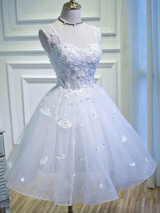 A-line V-neck Organza Knee-length Homecoming Dresses With Appliques Lace #Favs020110134 A-line V-neck Organza Knee-length Homecoming Dresses With Appliques Lace #Favs020110134