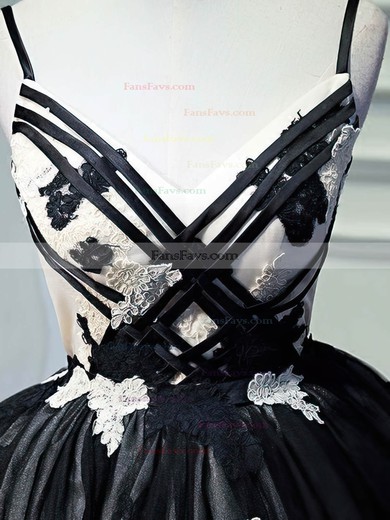 A-line V-neck Lace Tulle Short/Mini Homecoming Dresses With Appliques Lace #Favs020110144