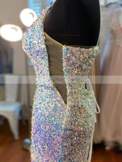 Sheath/Column V-neck Sequined Short/Mini Homecoming Dresses #Favs020110974