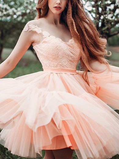 A-line Scoop Neck Tulle Knee-length Homecoming Dresses With Appliques Lace #Favs020111465