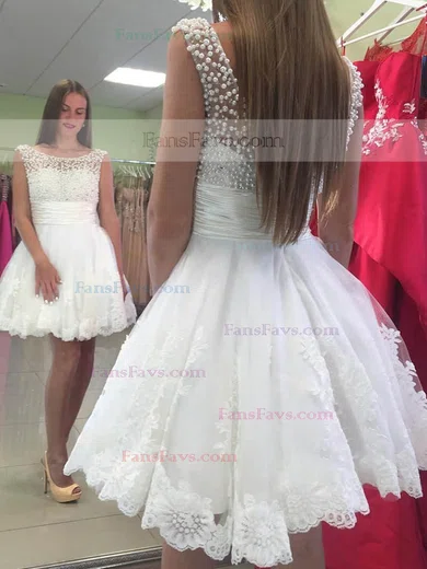 A-line Scoop Neck Lace Tulle Short/Mini Homecoming Dresses With Pearl Detailing #Favs020111369