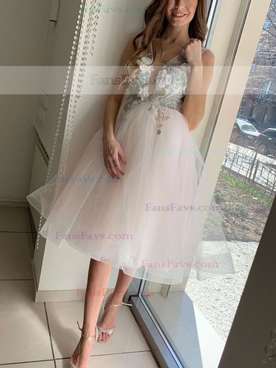 A-line V-neck Lace Tulle Knee-length Homecoming Dresses With Appliques Lace #Favs020111484