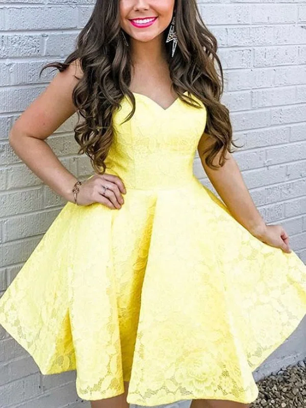 A-line Sweetheart Lace Short/Mini Homecoming Dresses #Favs020111553