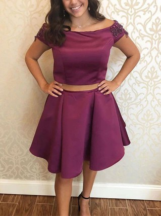 A-line Off-the-shoulder Satin Knee-length Homecoming Dresses With Beading #Favs020111799 A-line Off-the-shoulder Satin Knee-length Homecoming Dresses With Beading #Favs020111799