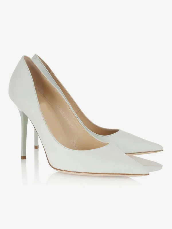 Women's Ivory Suede Closed Toe #Favs03030312