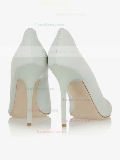 Women's Ivory Suede Closed Toe #Favs03030312