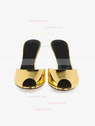 Women's Gold Patent Leather Pumps #Favs03030350